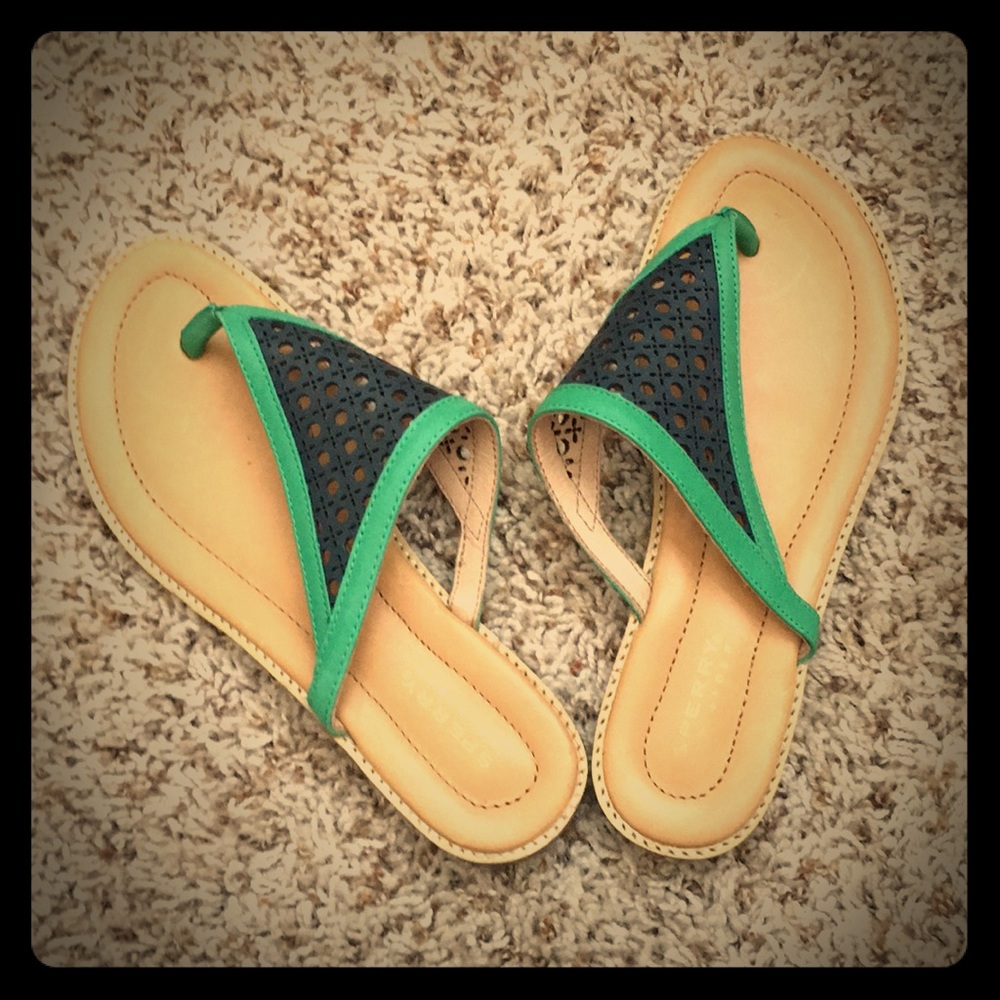 6.5 Sperry Sandals